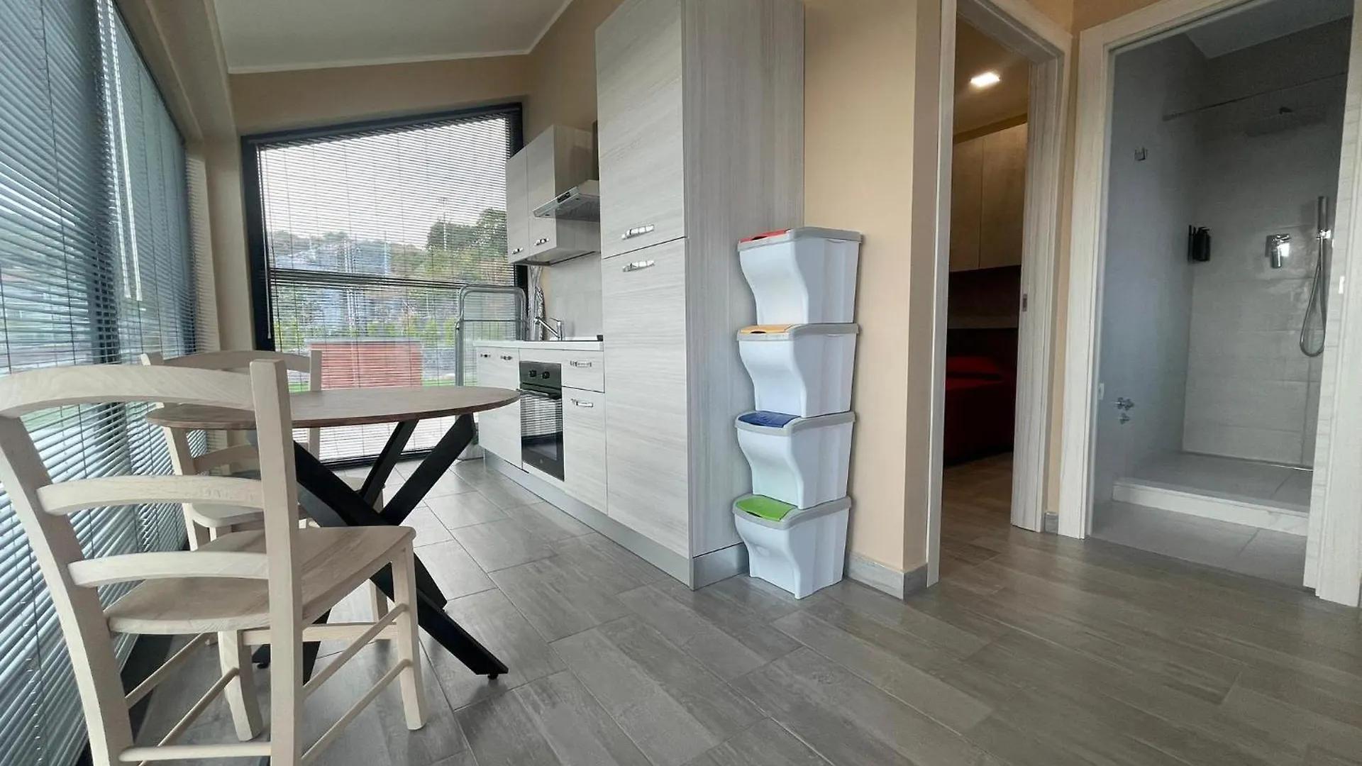 Romano'S Ville&Apartaments Fleri Apartament
