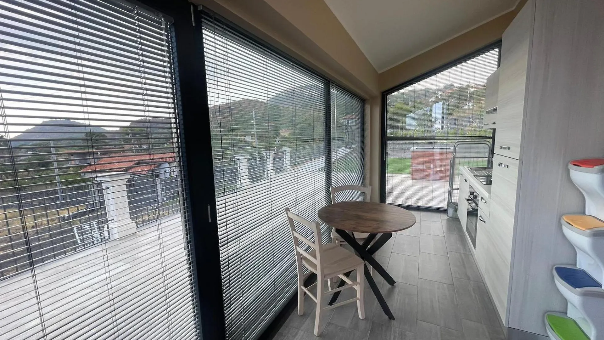 Romano'S Ville&Apartaments Fleri Apartament